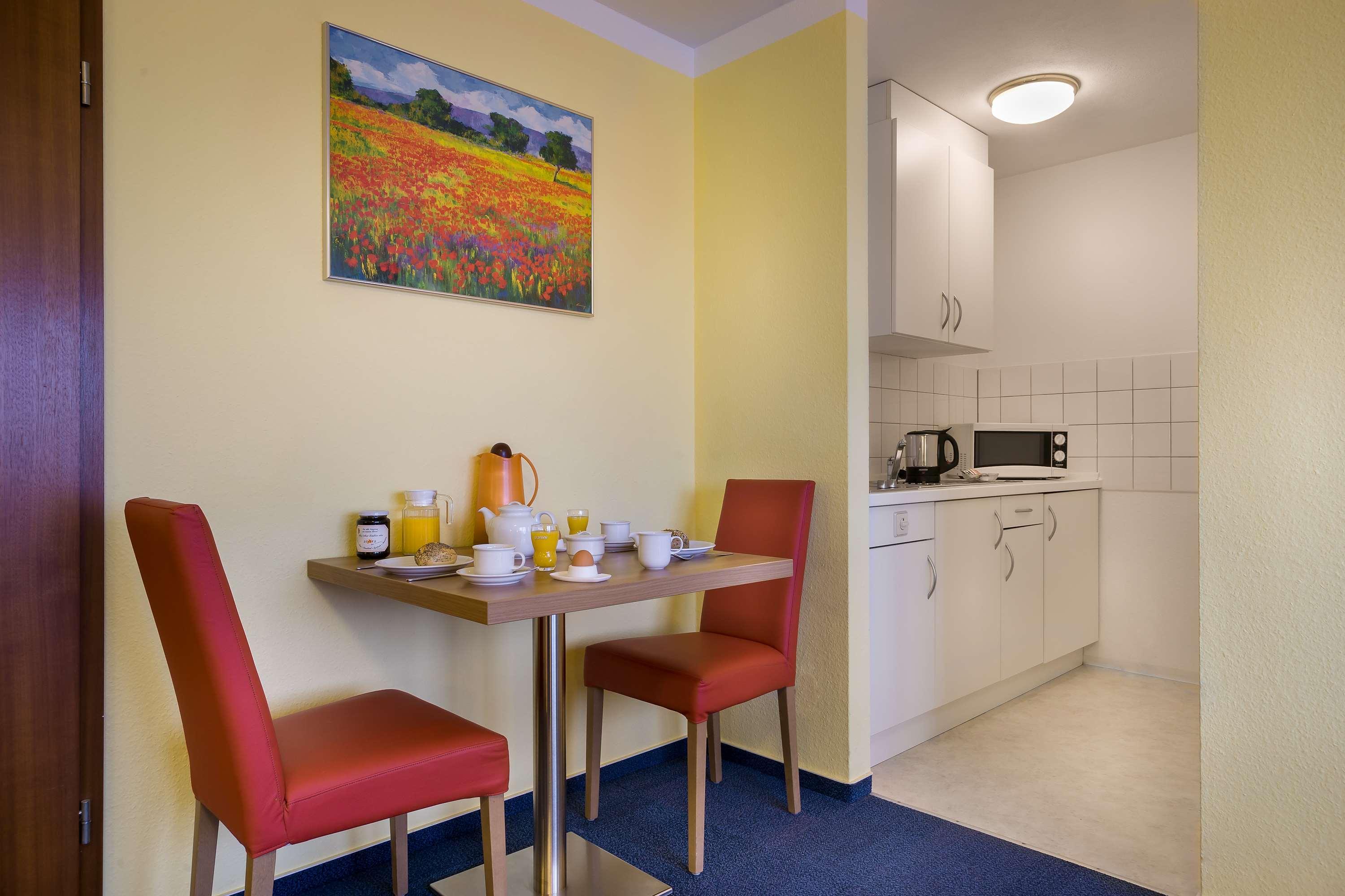 Acora Karlsruhe Zentrum Living The City - Apartments Eksteriør billede